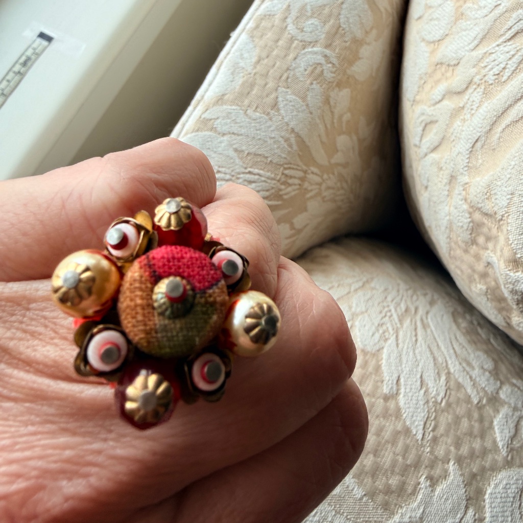 Ayala Bar Ring